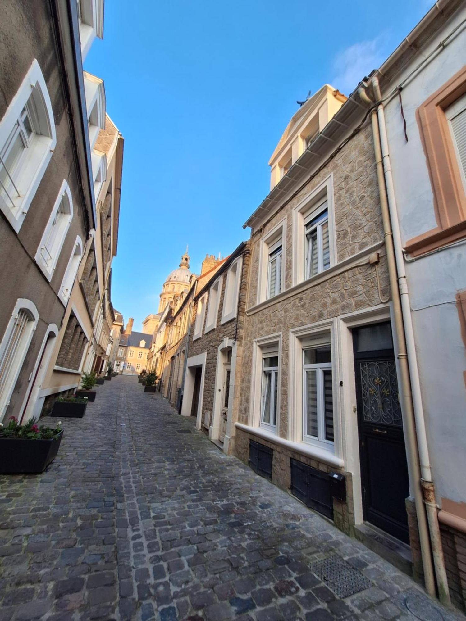 Ideal Vieille Ville De Boulogne La Boulonnaise ! Luaran gambar